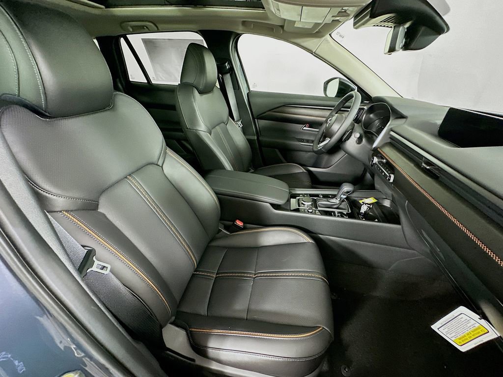 New 2025 MAZDA CX-50 AWD 2.5 Turbo w/ Accent Package image 36