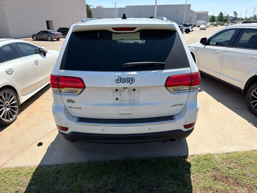 Used 2017 Jeep Grand Cherokee Limited AWD/4WD image 5