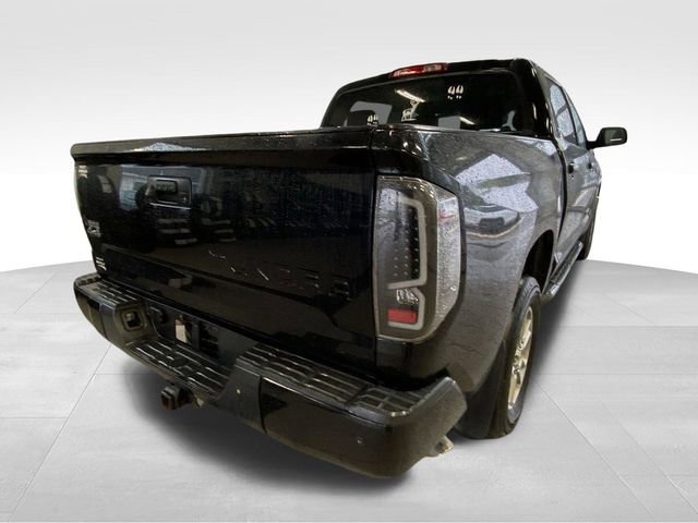Used 2018 Toyota Tundra SR5 w/ SR5 Upgrade Package AWD/4WD image 12