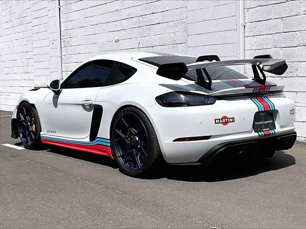 Certified 2024 Porsche 718 Cayman GT4 RS image 3