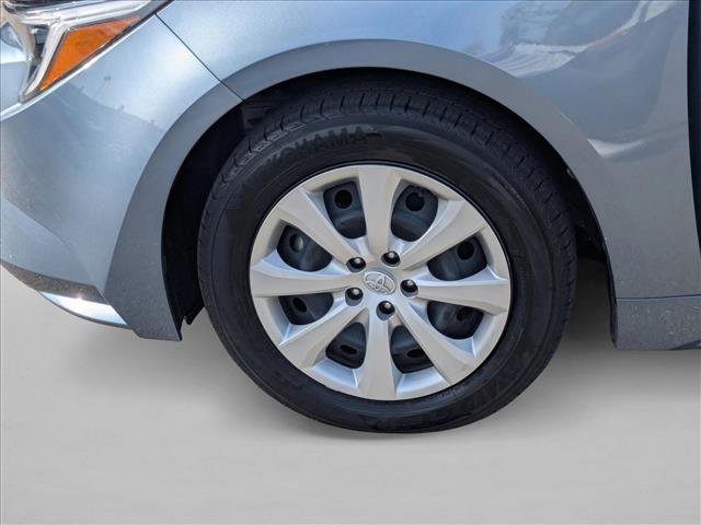 Certified 2025 Toyota Corolla LE image 22