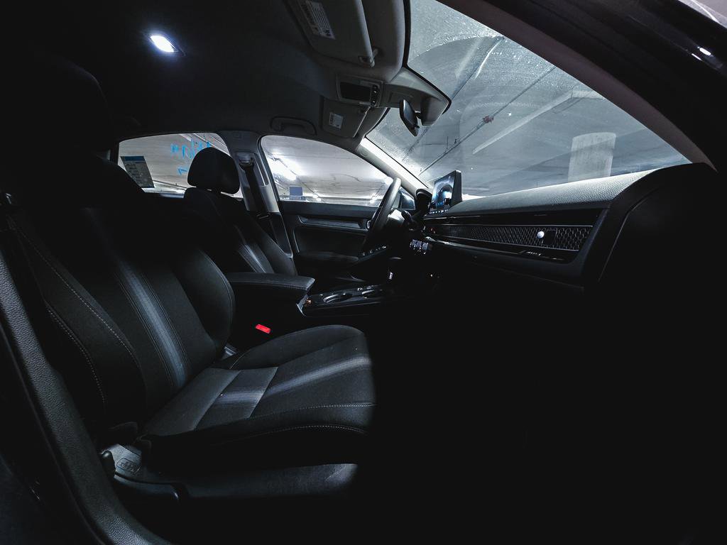 Used 2023 Honda Civic LX image 31