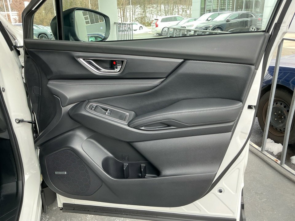 Certified 2025 Subaru Ascent Limited image 34