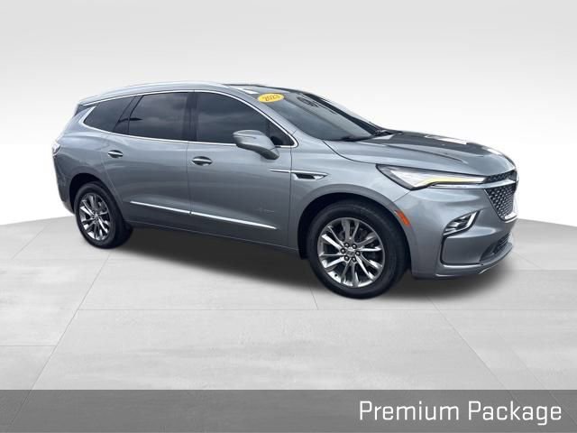 Used 2023 Buick Enclave Avenir w/ Avenir Technology Package image 22