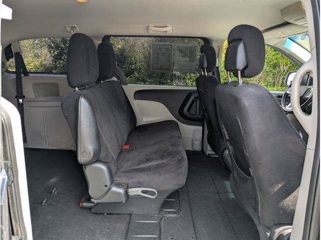 Used 2013 Dodge Grand Caravan American Value Package w/ UConnect Hands-Free Group FWD image 60