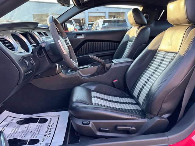 Used 2010 Ford Mustang Shelby GT500 image 17