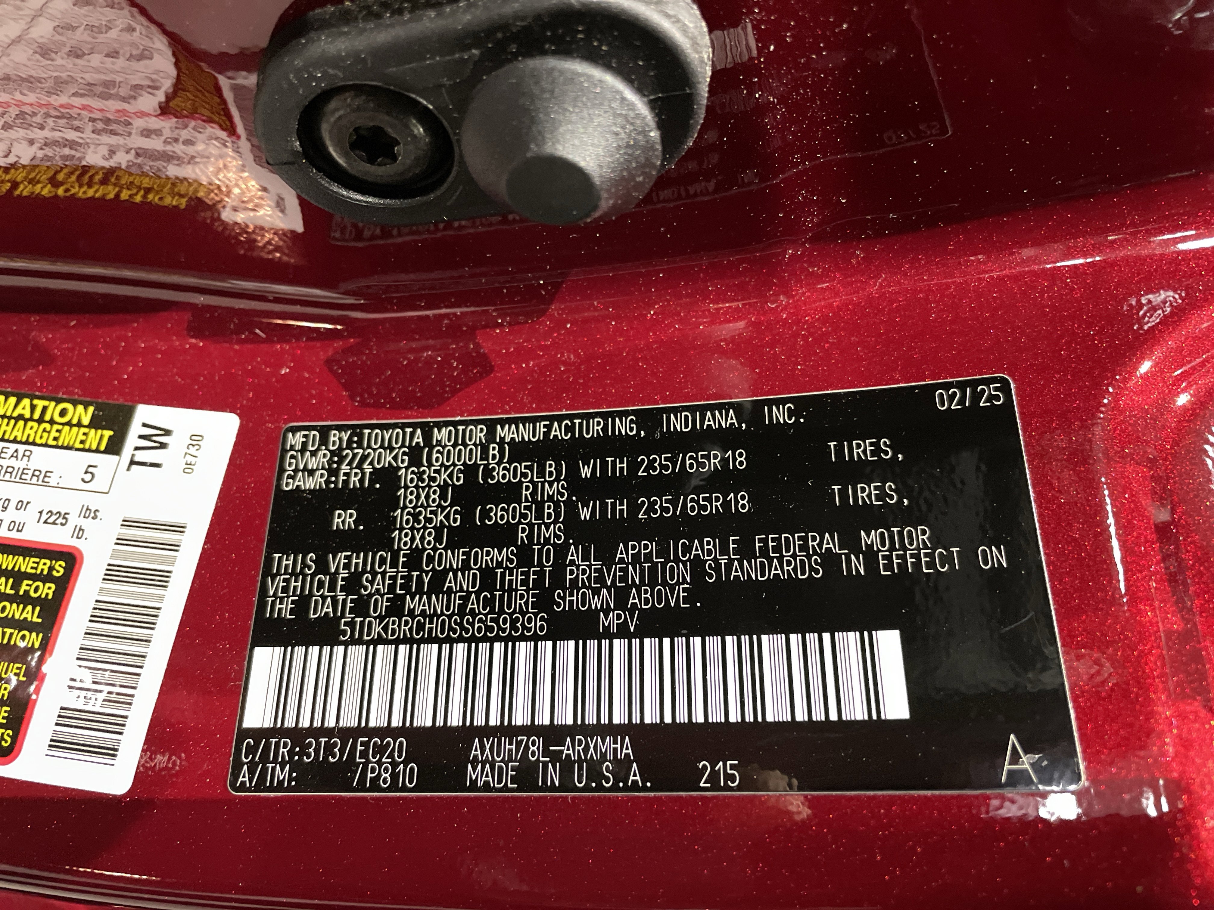 Used 2025 Toyota Highlander XLE image 39