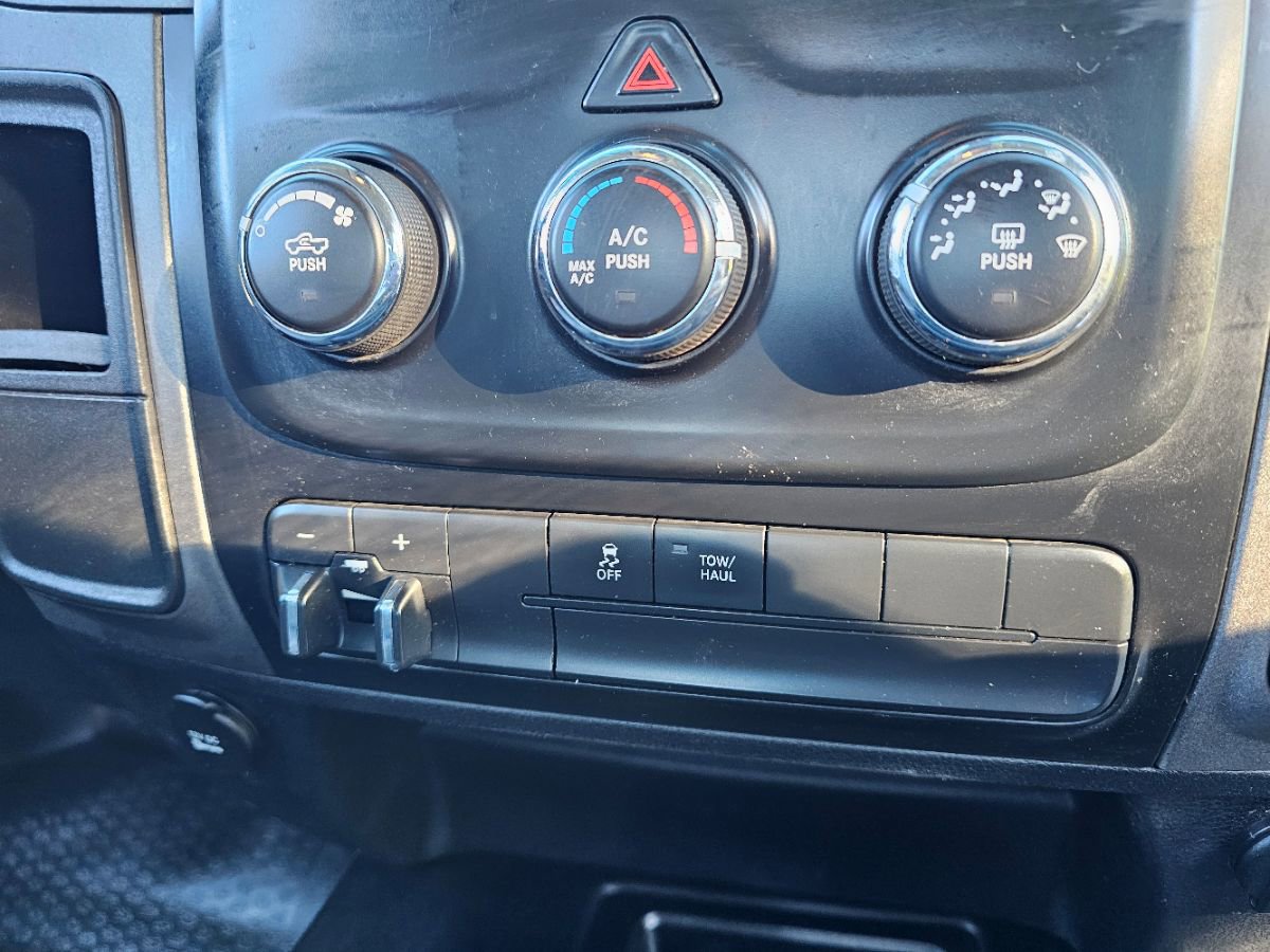 Used 2017 RAM 3500 Tradesman w/ Protection Group image 13