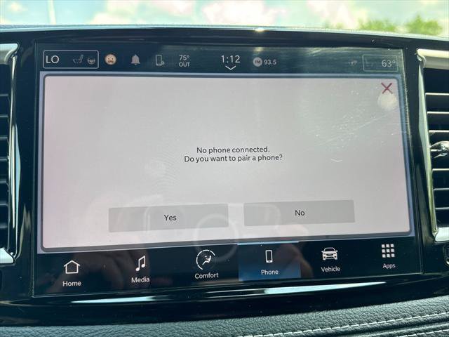 Certified 2023 Chrysler Pacifica Touring-L w/ S Appearance Package AWD/4WD image 31