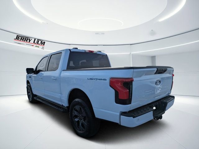 Used 2025 Ford F150 Lightning Flash image 5