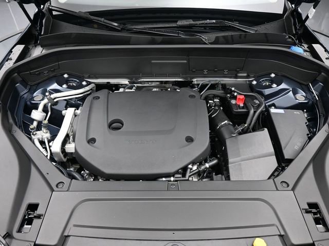 New 2026 Volvo XC90 B6 Ultra w/ Protection Package image 40