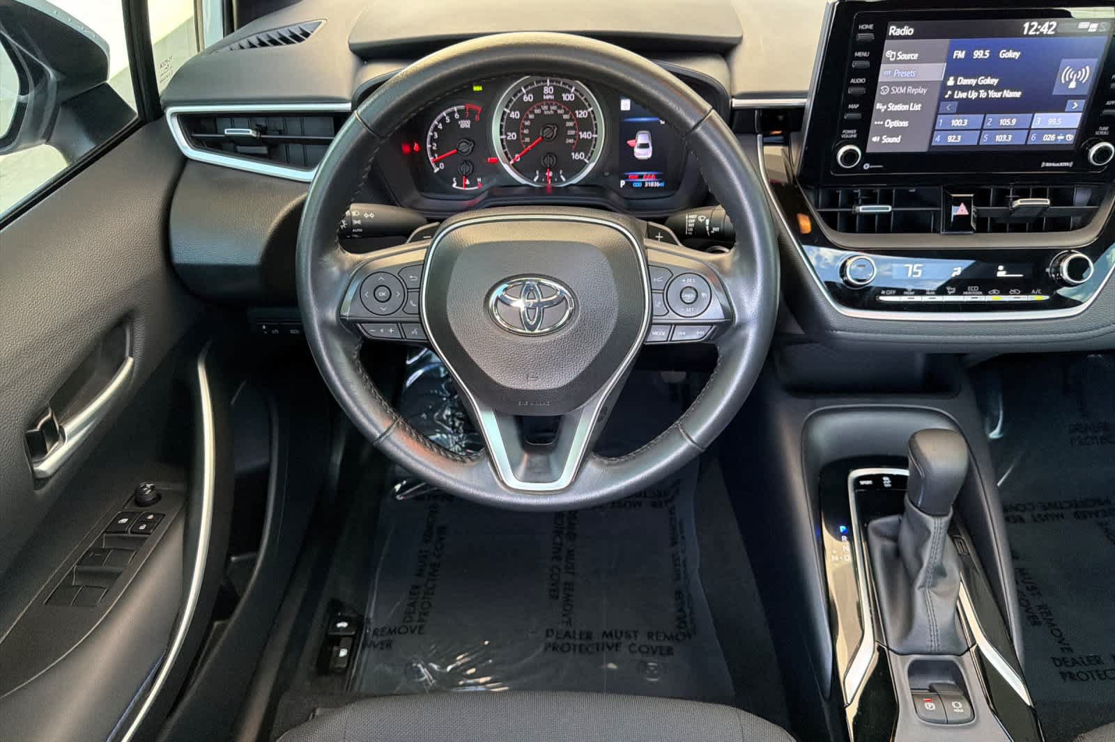 Used 2022 Toyota Corolla SE w/ SE Premium Package FWD image 14