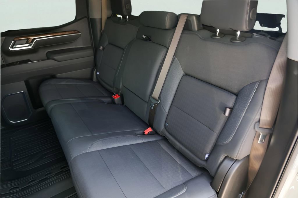 Certified 2026 GMC Sierra 1500 Elevation w/ LPO, Elevation Black Package image 26
