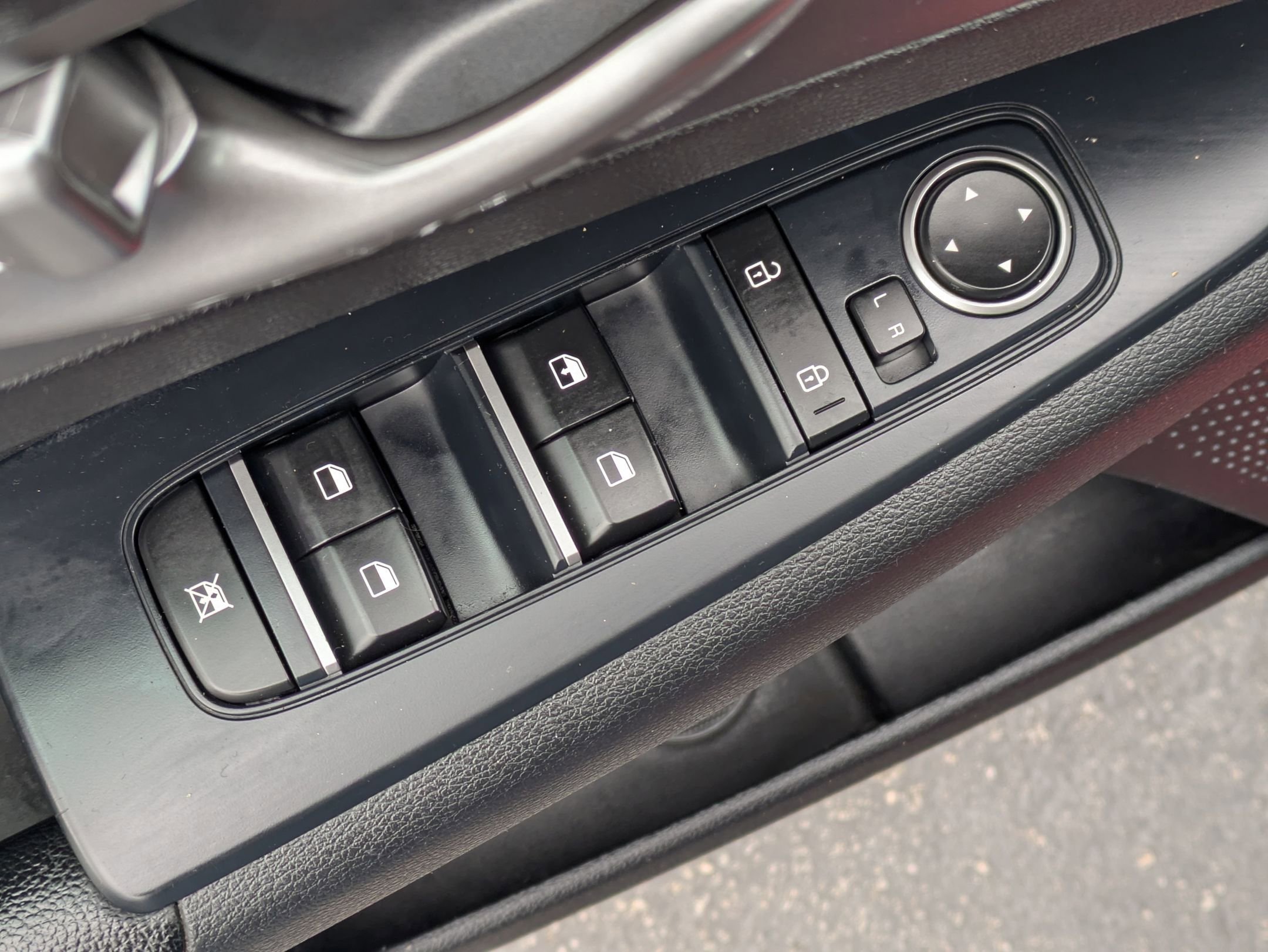 Used 2020 Kia Forte LXS image 16