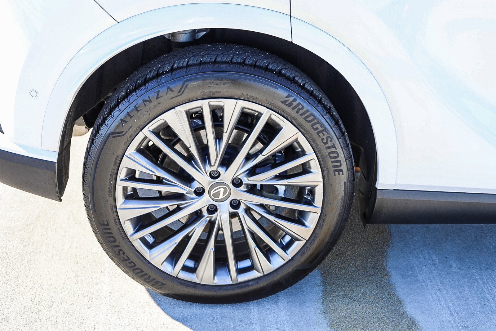 Certified 2026 Lexus RX 450h AWD w/ Convenience Package image 11