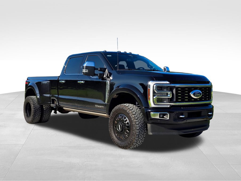 Used 2024 Ford F450 Platinum w/ FX4 Off-Road Package AWD/4WD image 53