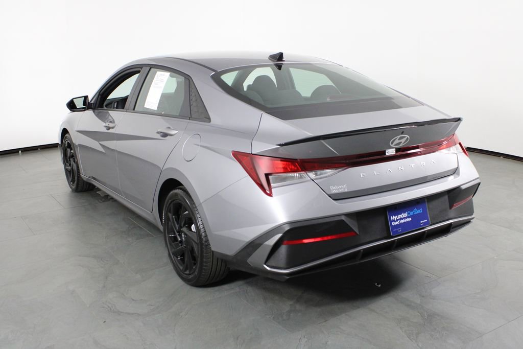 Certified 2026 Hyundai Elantra Sport FWD image 4