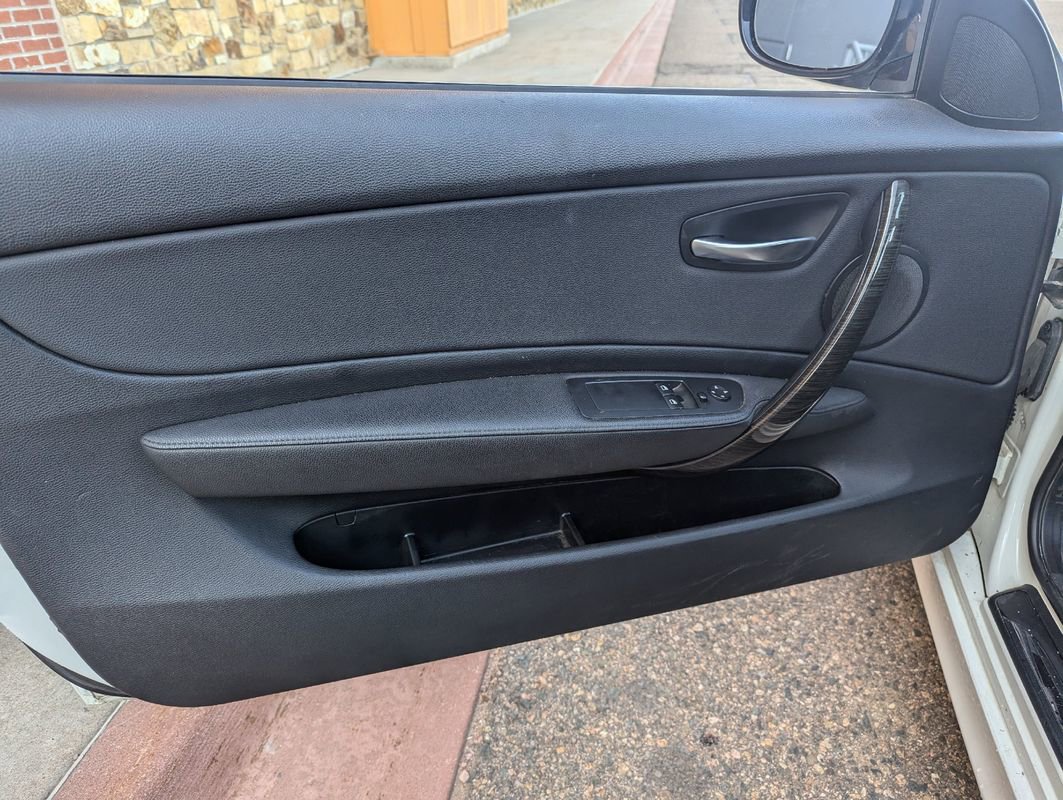 Used 2013 BMW 128i Coupe w/ Technology Pkg image 25