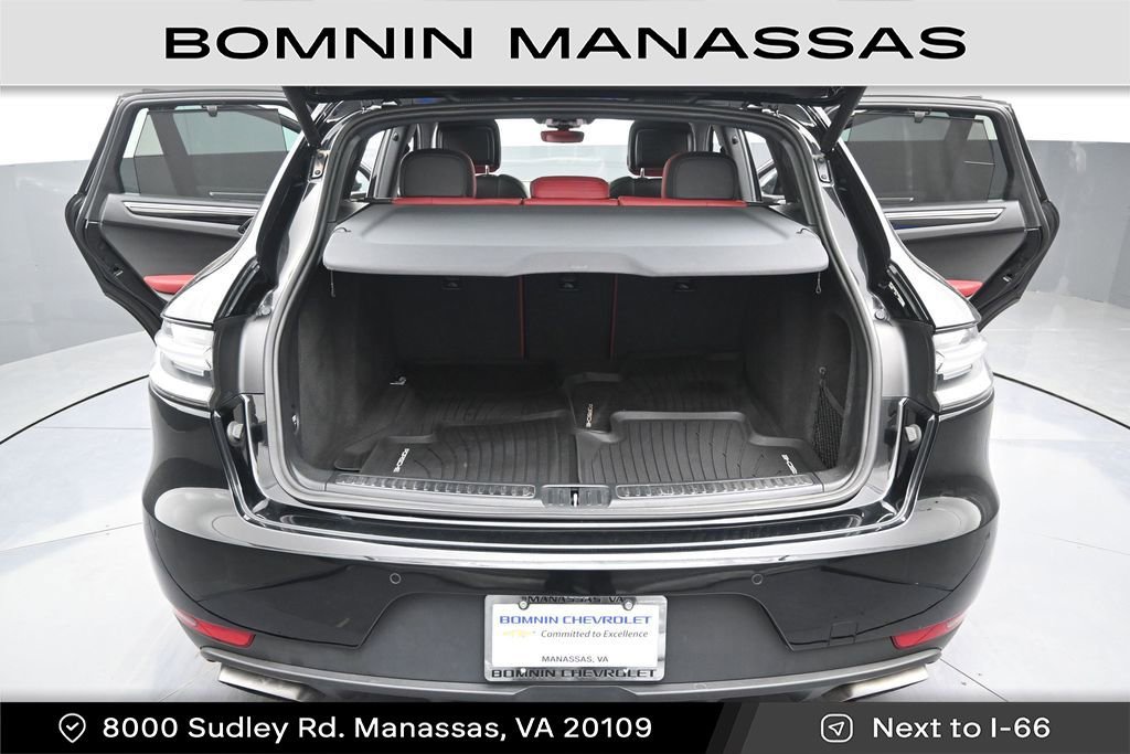 Used 2019 Porsche Macan AWD/4WD image 11