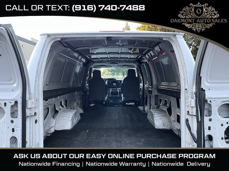 Used 2011 Ford E-250 and Econoline 250 Extended RWD image 17
