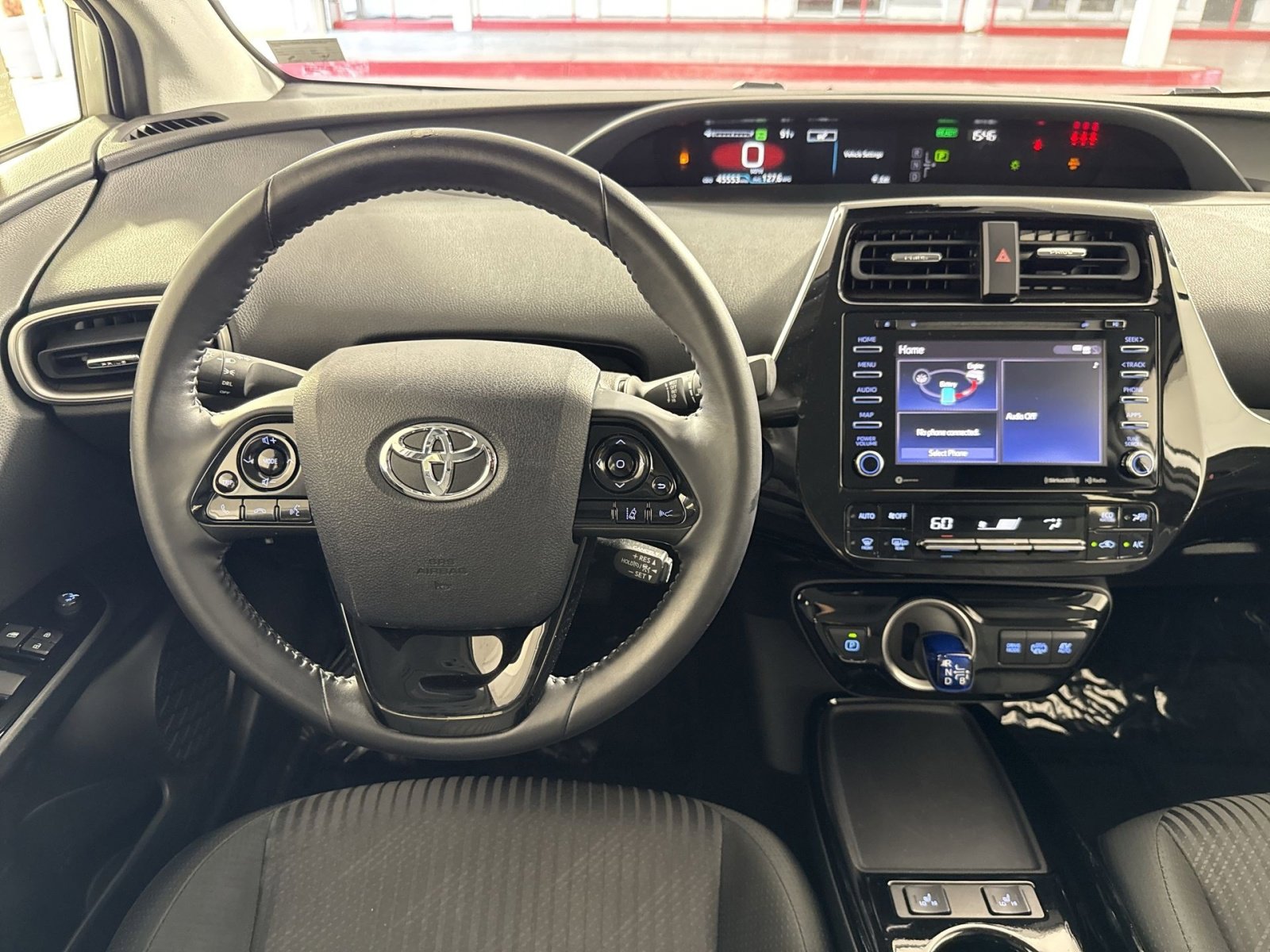 Used 2022 Toyota Prius Prime LE image 16