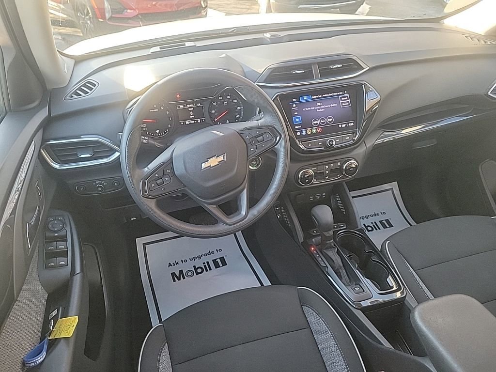 Certified 2023 Chevrolet TrailBlazer LT w/ Convenience Package AWD/4WD image 6