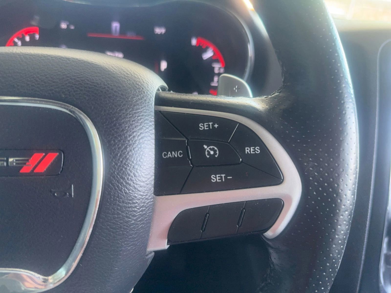 Used 2017 Dodge Durango R/T AWD/4WD image 34