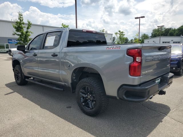 Used 2025 Chevrolet Silverado 1500 Custom Trail Boss AWD/4WD image 4