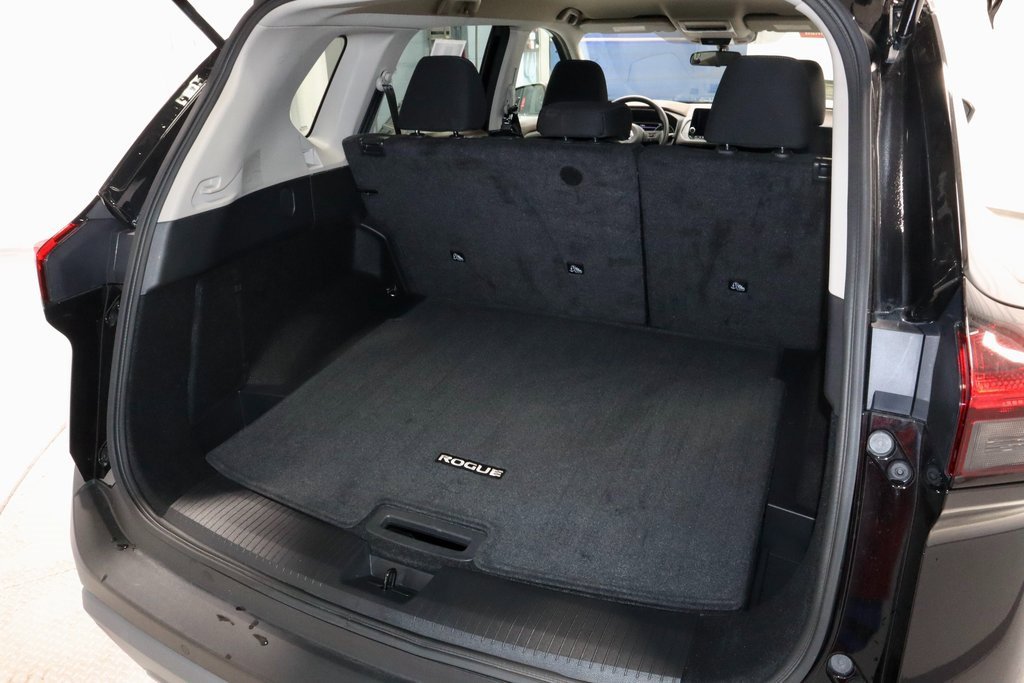 Certified 2023 Nissan Rogue S image 16