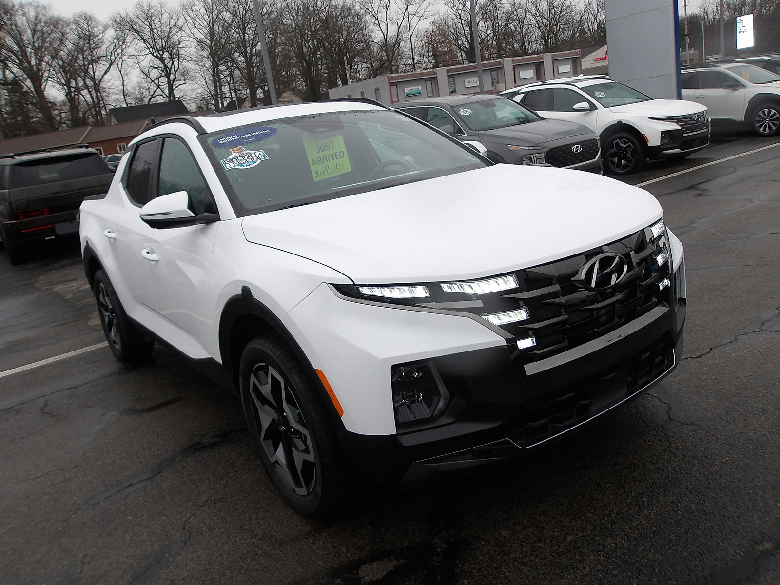 Certified 2022 Hyundai Santa Cruz Limited image 1