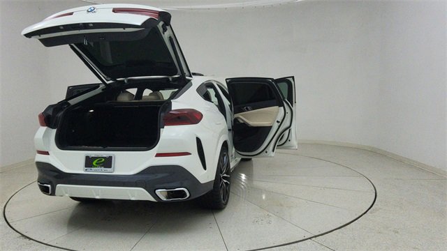 Used 2023 BMW X6 xDrive40i w/ Executive Package image 81