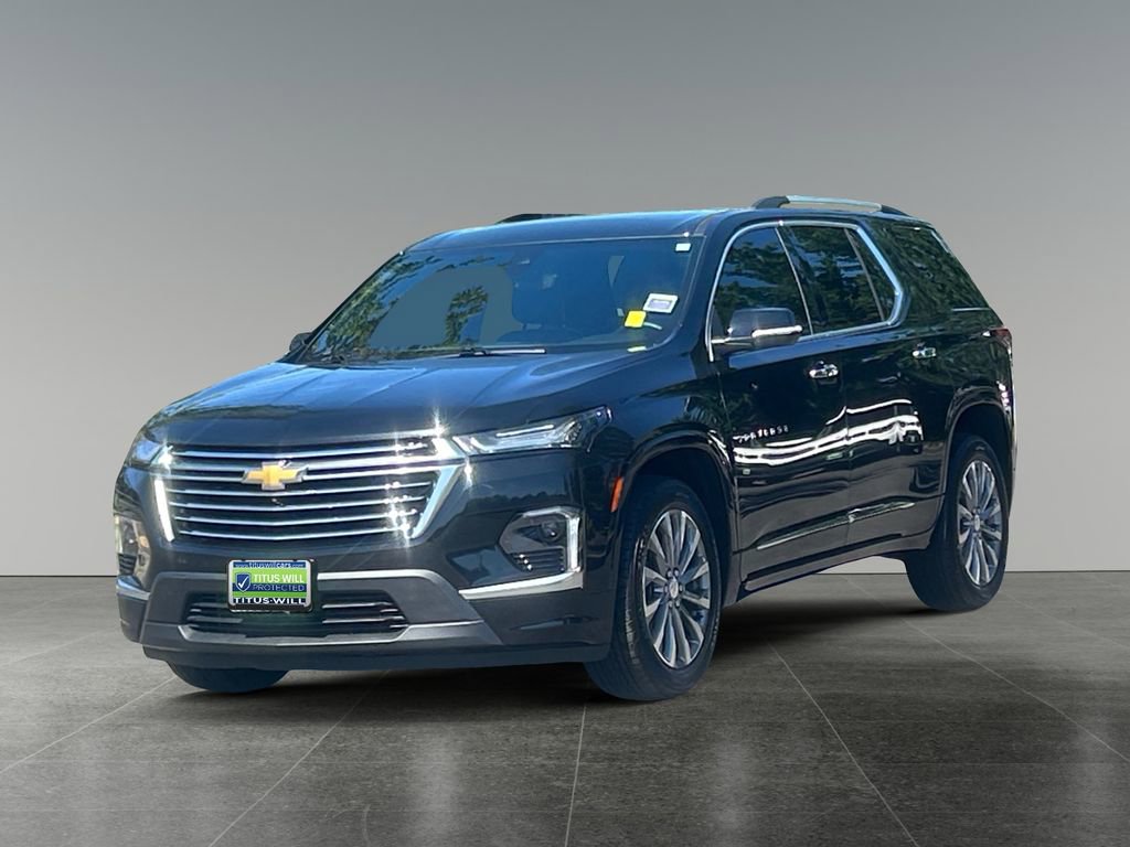 Used 2023 Chevrolet Traverse Premier AWD/4WD image 3