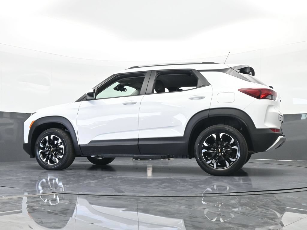 Used 2022 Chevrolet TrailBlazer LT w/ Driver Confidence Package image 50
