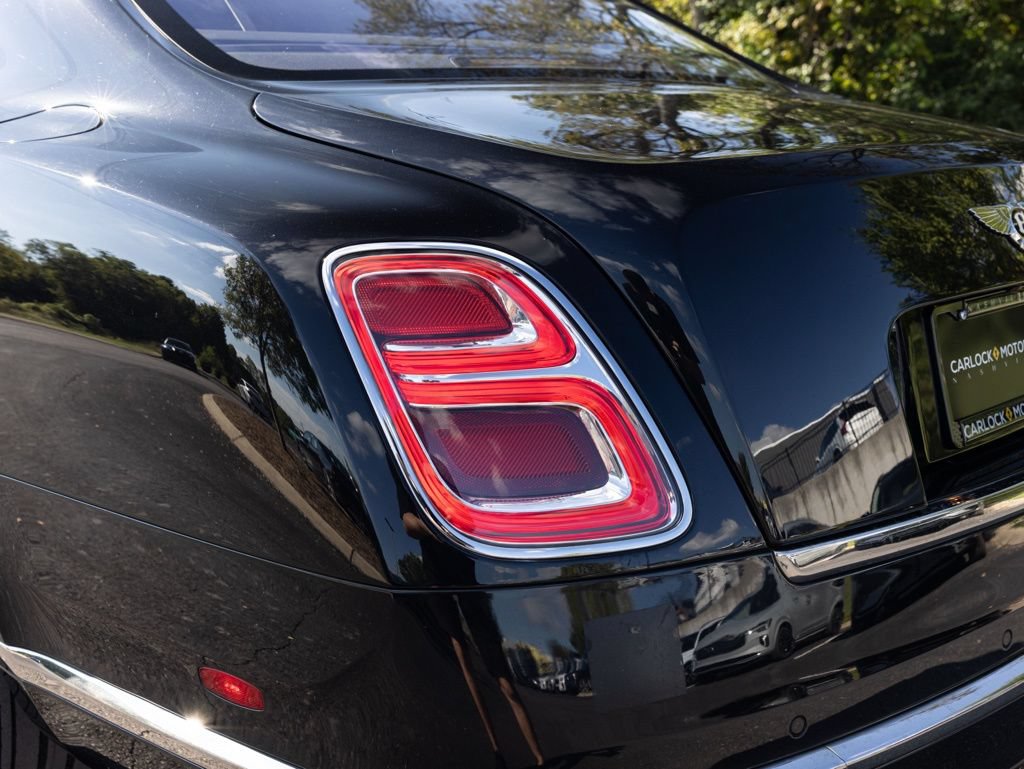 Used 2019 Bentley Mulsanne RWD image 50