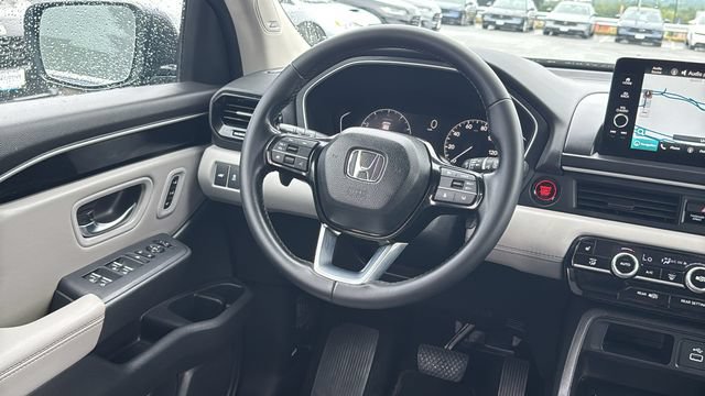 Used 2024 Honda Pilot Touring image 27