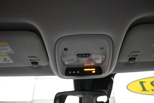 Used 2021 Chevrolet TrailBlazer LS FWD image 12