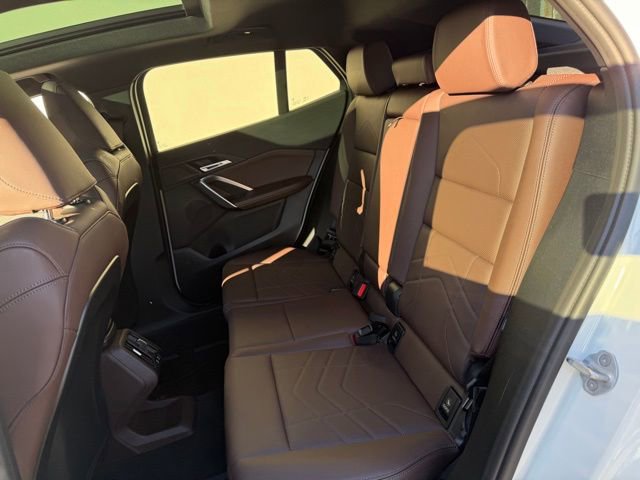 Used 2025 BMW X2 xDrive28i w/ Technology Package image 11