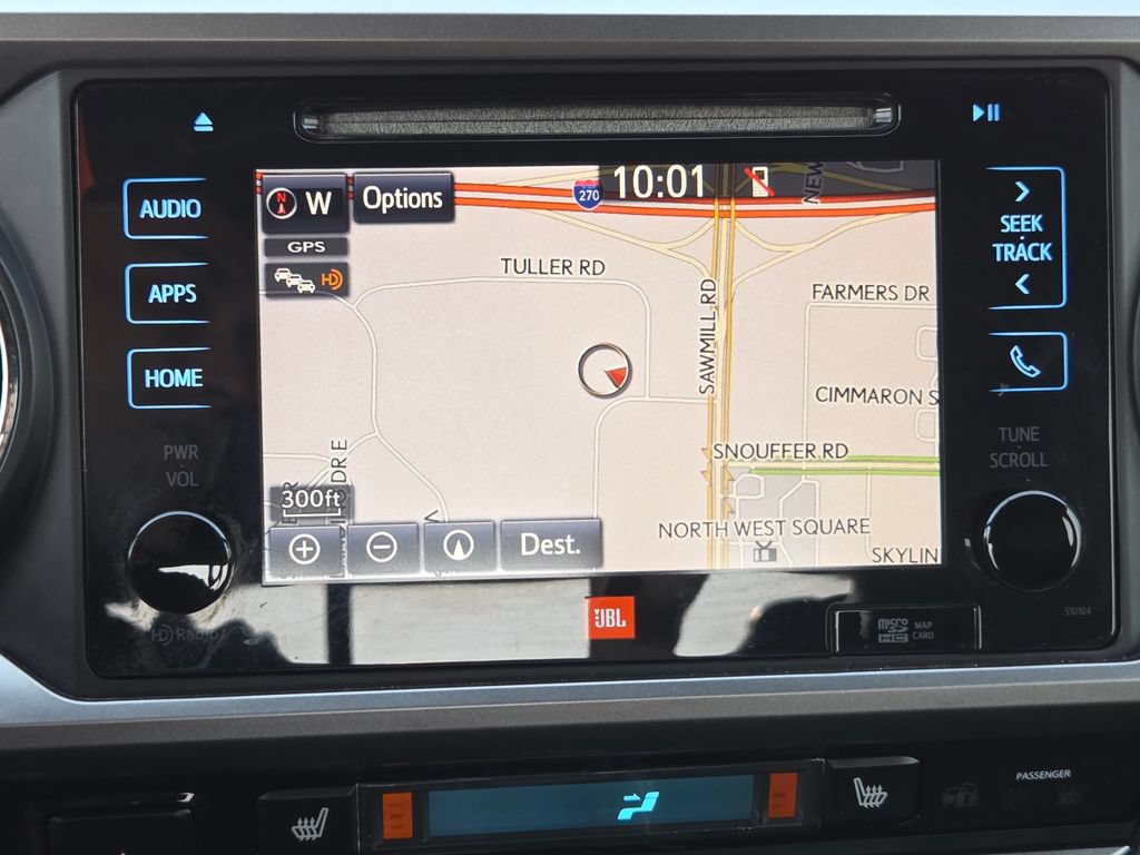 Used 2016 Toyota Tacoma Limited w/ Towing Package AWD/4WD image 4