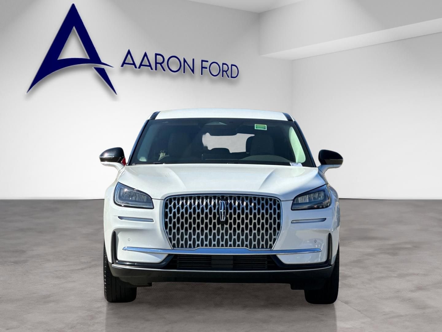 Used 2023 Lincoln Corsair FWD w/ Equipment Group 101A image 9