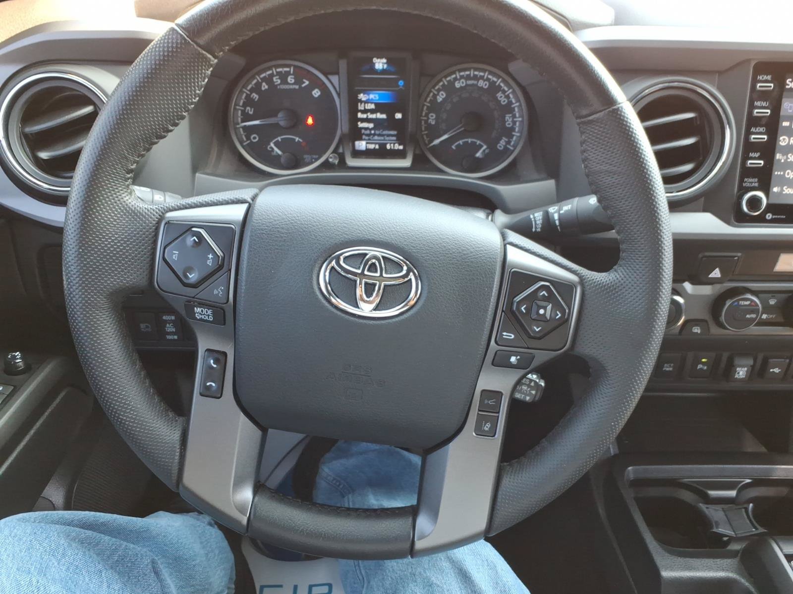Used 2023 Toyota Tacoma TRD Off-Road w/ Advanced Technology Package AWD/4WD image 22