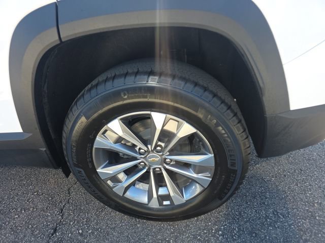 New 2026 Chevrolet Equinox LT image 11