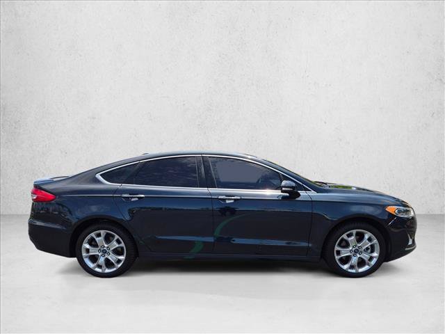 Used 2020 Ford Fusion Energi Titanium FWD image 4
