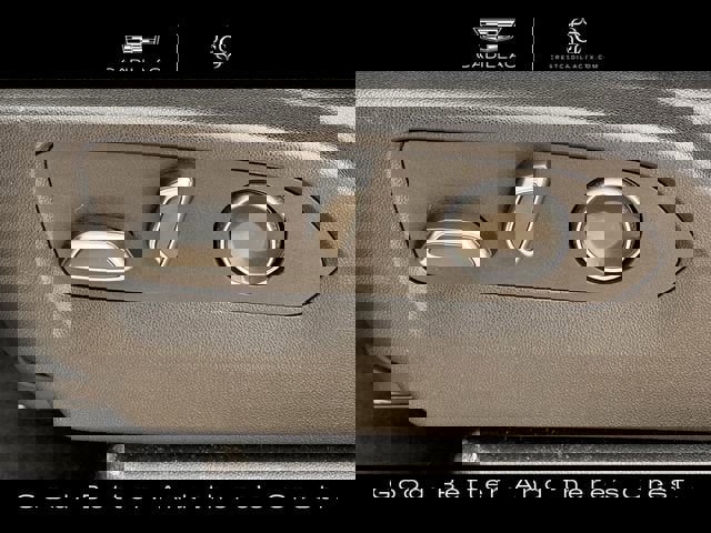 Used 2025 GMC Yukon XL Denali image 21