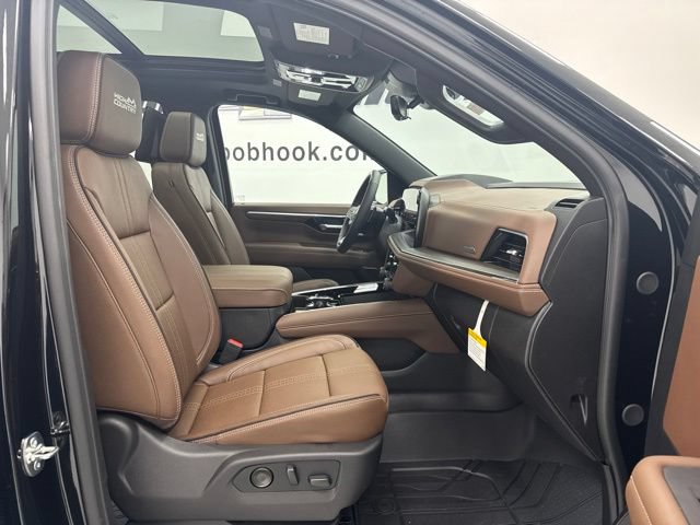 New 2026 Chevrolet Tahoe High Country AWD/4WD image 38