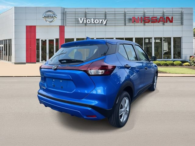 New 2025 Nissan Kicks Play S FWD image 3