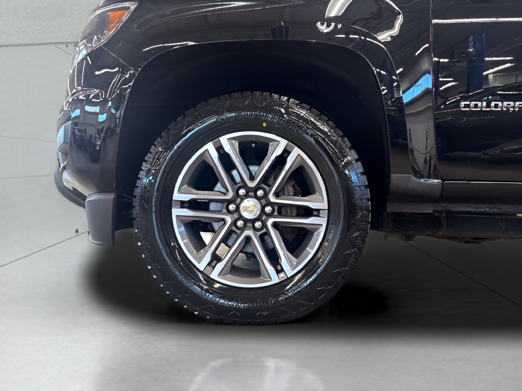 Used 2019 Chevrolet Colorado W/T w/ Custom Special Edition AWD/4WD image 27