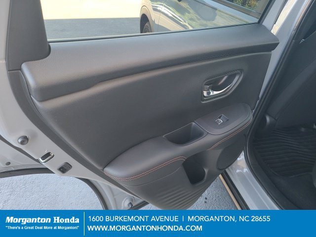 Used 2024 Honda HR-V Sport image 17