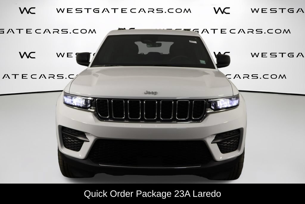 Used 2025 Jeep Grand Cherokee Laredo w/ Luxury Tech Group I AWD/4WD video 2