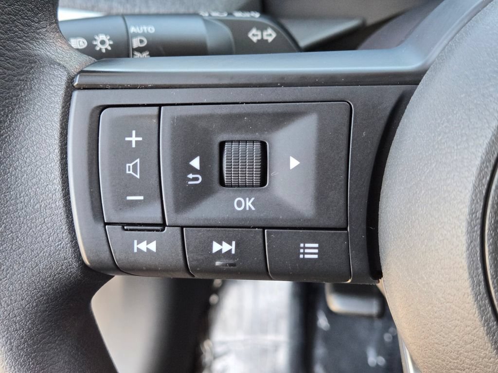 Certified 2026 Nissan Kicks S FWD image 31