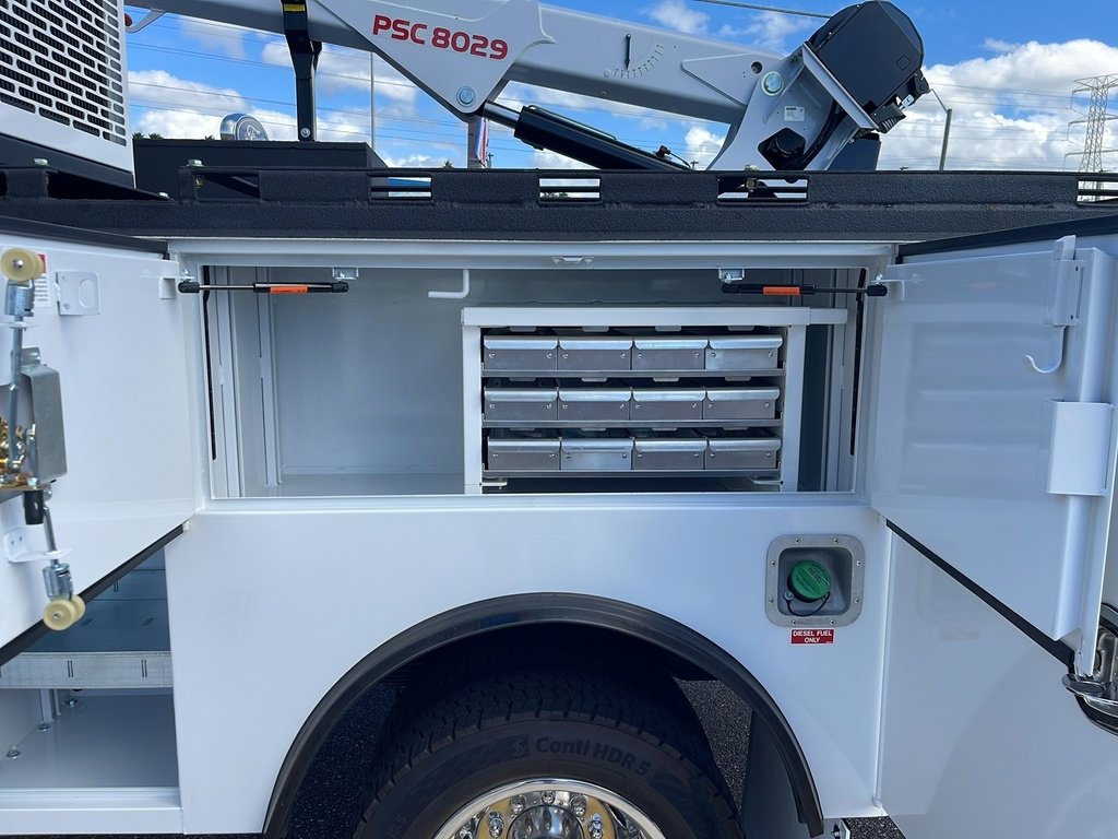 New 2026 Ford F550 4x4 SuperCab Super Duty image 21